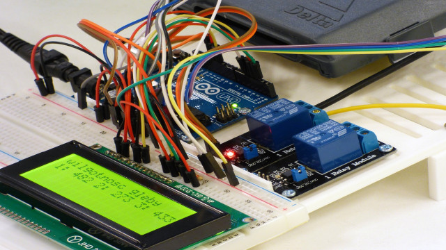 integraciya-arduino-v-sistemy-bezopasnosti-novye-standarty-zashchity